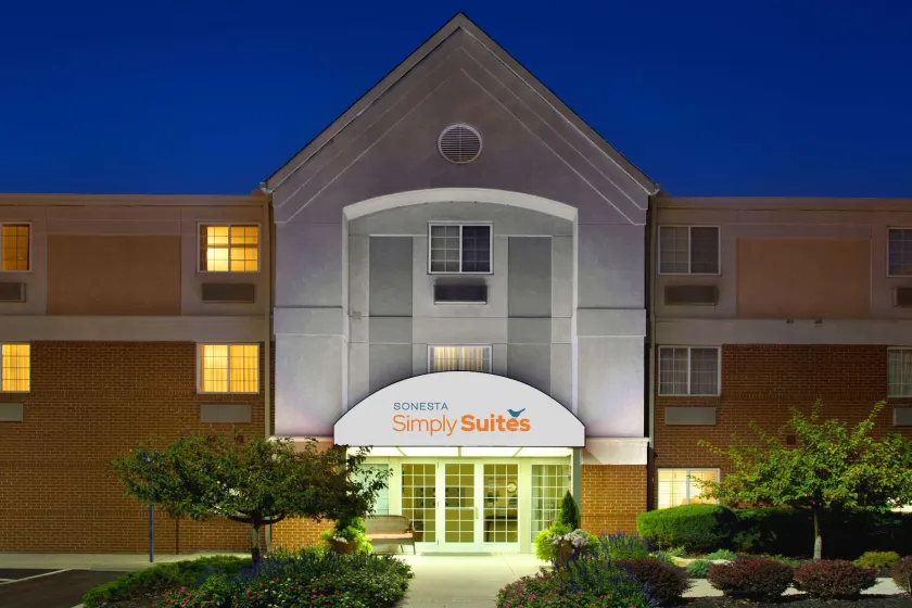Sonesta Simply Suites Columbus Airport Gahanna - Image 1