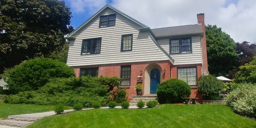 The Pebble Bed and Breakfast - Image 1