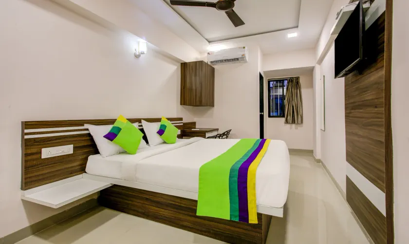 Itsy Hotels Kings Inn Vashi - Image 1