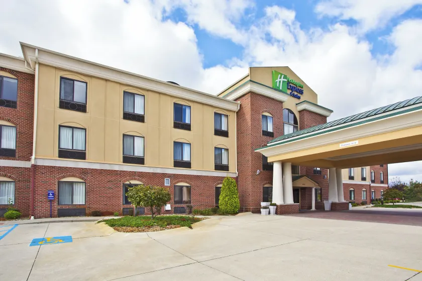 Holiday Inn Express Hotel & Suites Goshen by IHG - Image 1