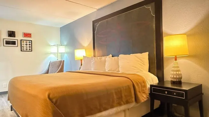 Horizon Inn Norcross - Image 1