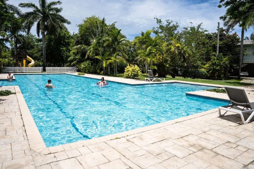 Luxury Apartments and Rooms,The Lagoons - Image 1