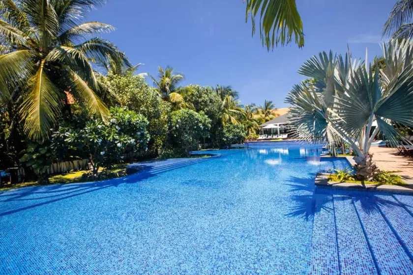 Danang Retreat Beach Villas Resort - Image 1