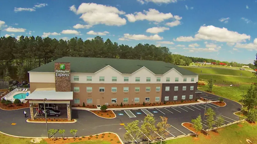Holiday Inn Express DeFuniak Springs by IHG - Image 1