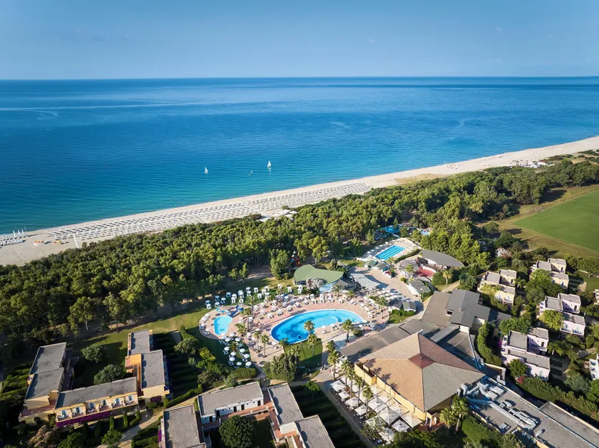 Serenè Resort - Image 1