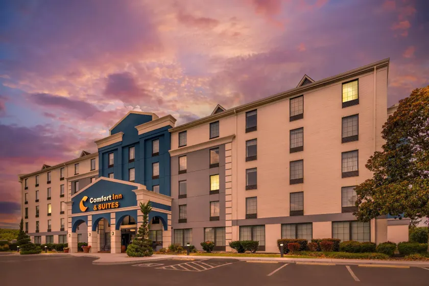 Comfort Inn Oak Ridge - Knoxville - Image 1