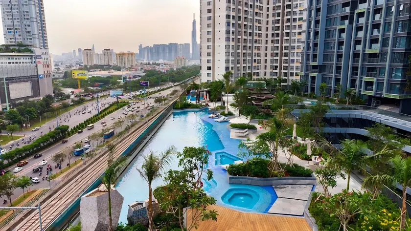 2 Bedroom River View Lumiere Riverside - Image 1
