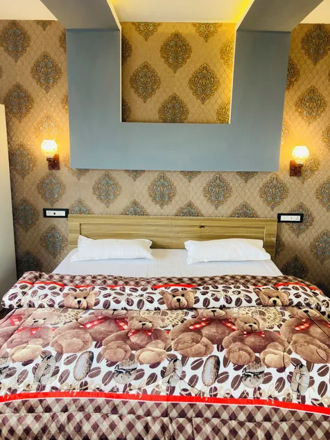 FabHotel Sizzling Resort & Adventure - Nr Main market - Room