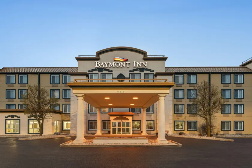 Baymont by Wyndham Rockford - Image 1