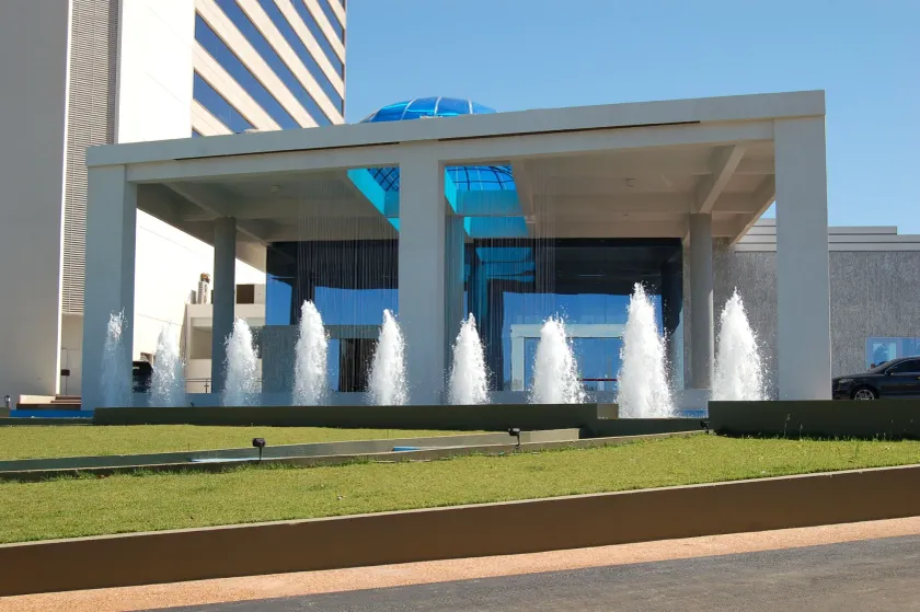Nobile Hotel Convention Ciudad Del Este - Image 1
