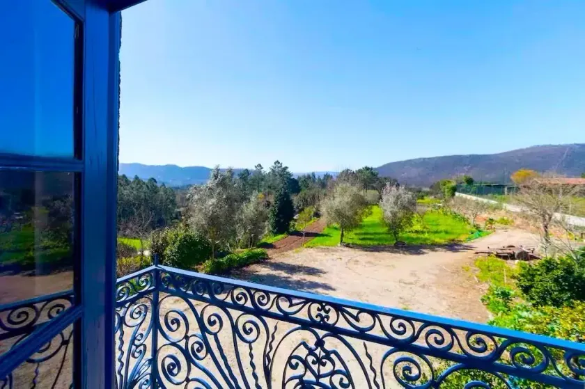 Porto Countryside House - Image 1