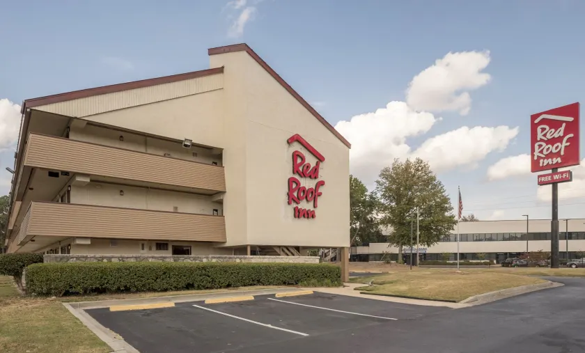 Red Roof Inn Atlanta-Norcross - Image 1