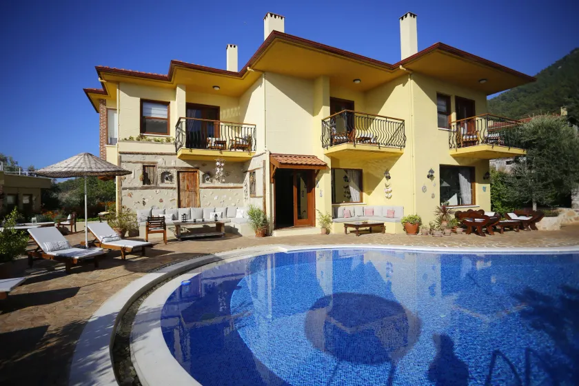 Exclusive and Romantic Boutique Hotel - Image 1