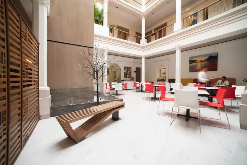Hotel Abu - Image 1