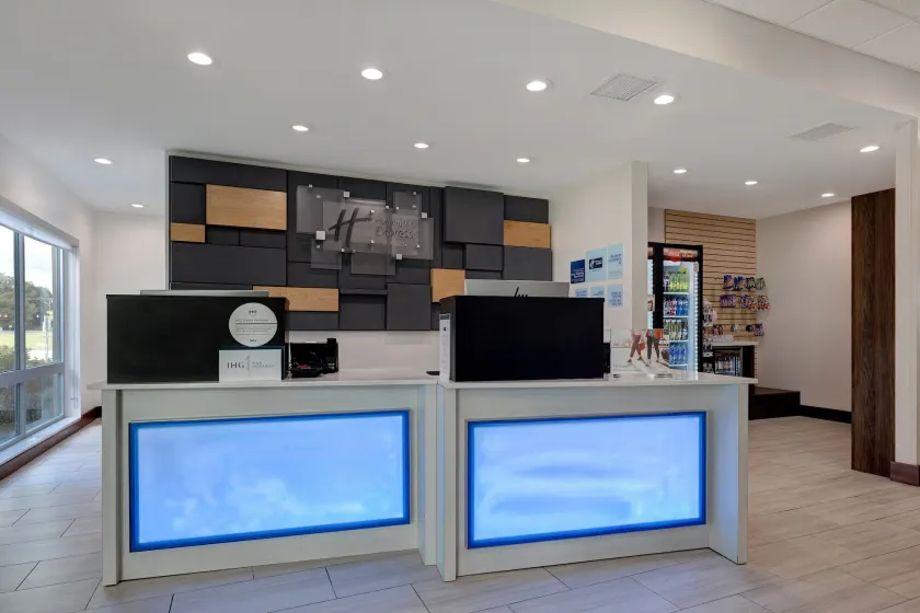 Holiday Inn Express & Suites Grand Rapids South - Wyoming by IHG - Réception