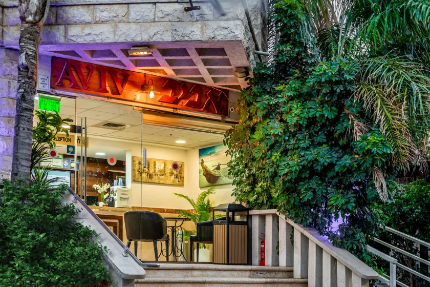 Aviv Holiday Flat - Image 1