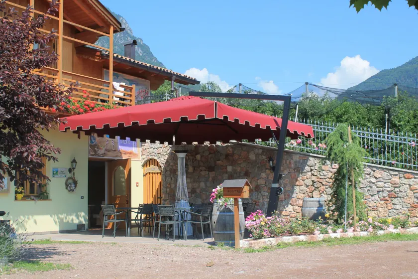 Agritur Maso alle Rose B&B e Restaurant - Image 1