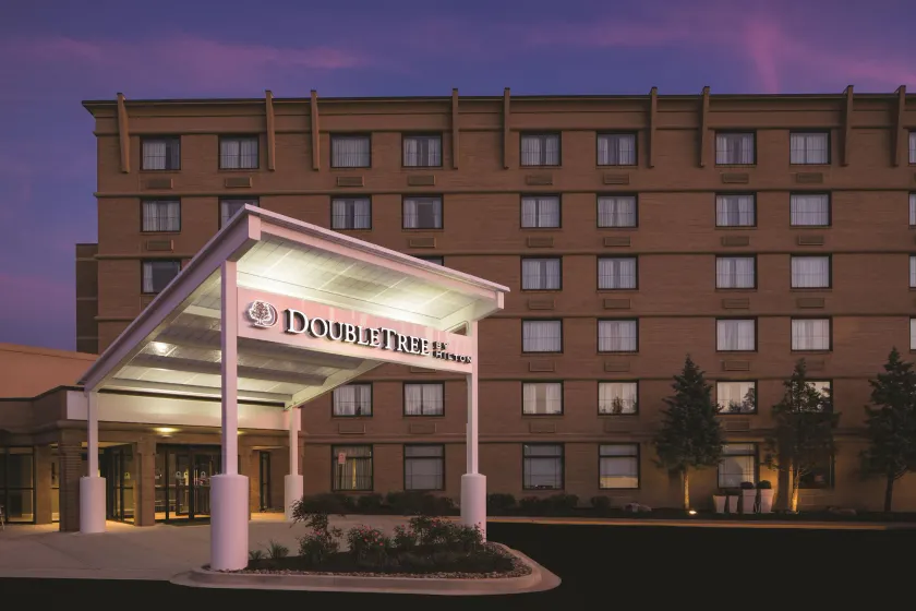 DoubleTree by Hilton Hotel Laurel - Image 1
