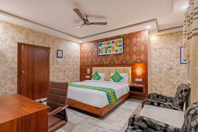 Treebo Una Regency - Near Danapur Railway Station - Image 1