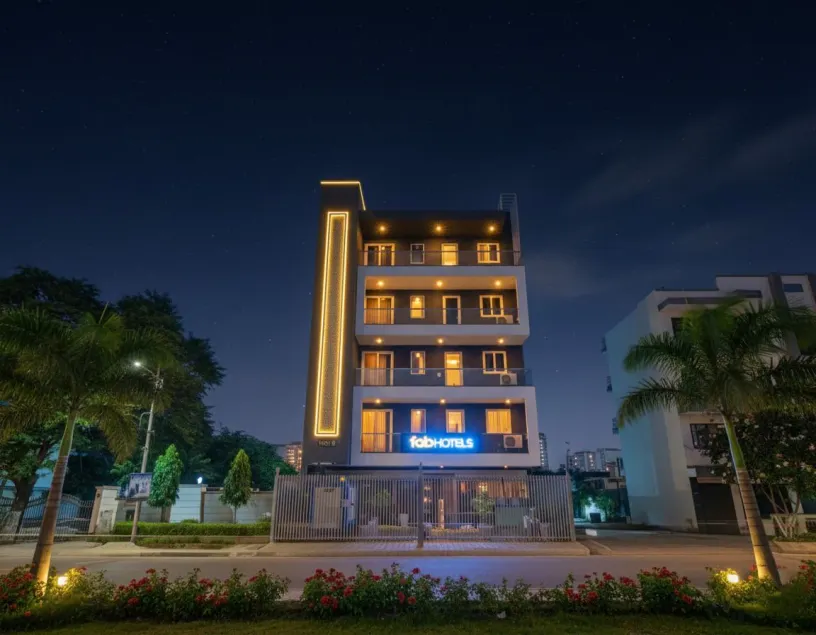 Fabhotel Kiara - Image 1