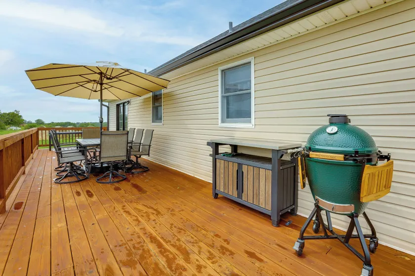 Game Room & Countryside Views! Salvisa Family Gem - Image 1