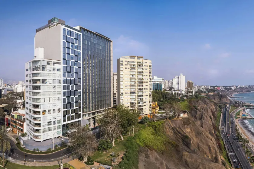 AC Hotel by Marriott Lima Miraflores - Image 1