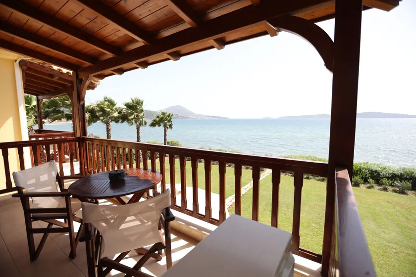 Seaside Gialova - Image 1