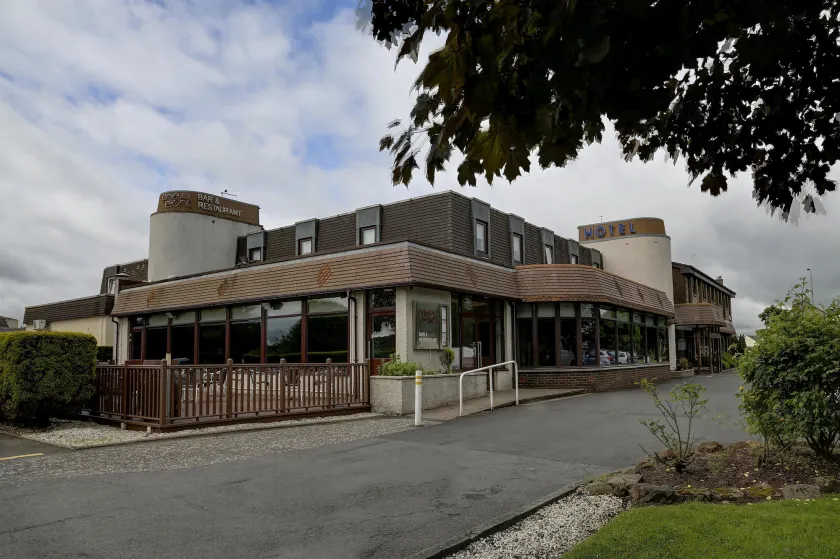 Best Western The Hilcroft Hotel West Lothian - Image 1