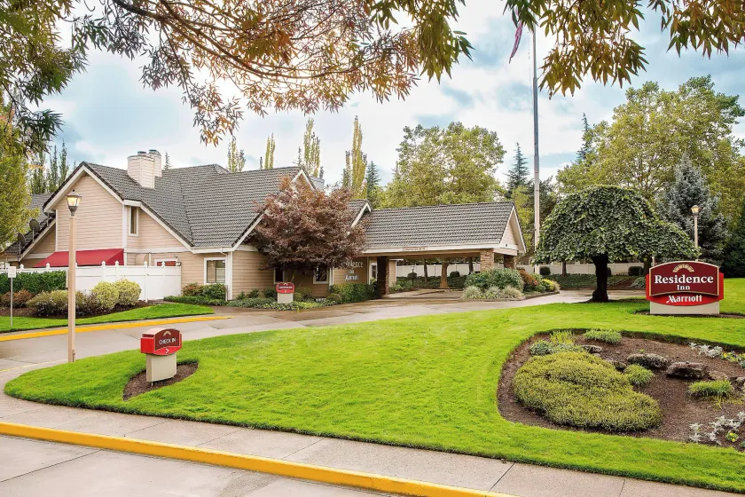 Residence Inn by Marriott Portland South-Lake Oswego - Image 1