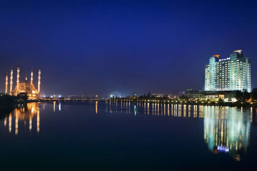 Adana Hilton SA - Image 1