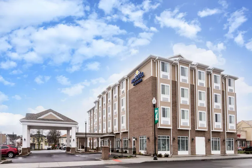 Microtel Inn & Suites by Wyndham - Penn Yan - Image 1