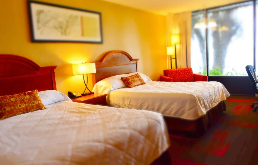 Crystal Cove Riverfront Resort - Image 1