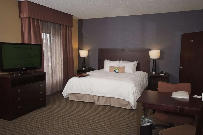Hampton Inn & Suites Vineland - Chambre