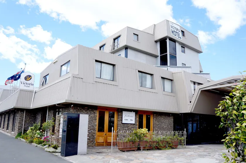 The Victoria Hotel Dunedin - Image 1