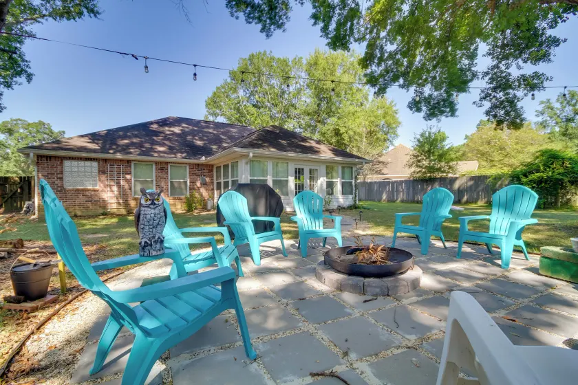 Ocean Springs Home w/ Fire Pit & Game Room! - Interiør