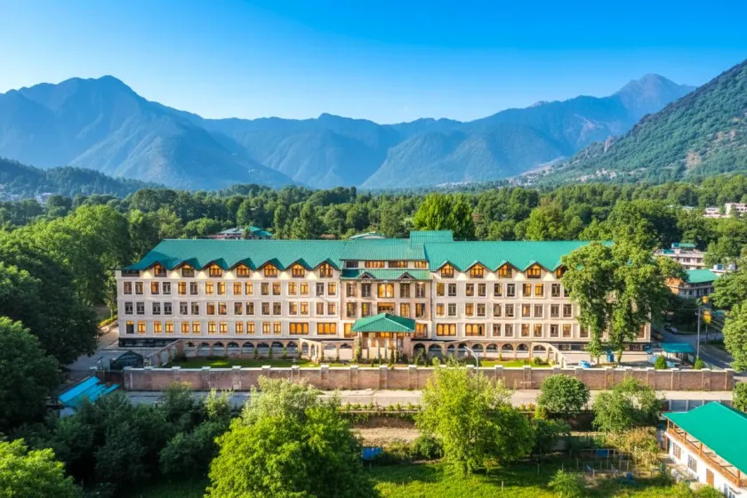 Hotel The Dewan - Image 1