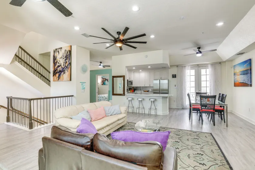 Clearwater Beach Hideaway: Walkable Location! - Image 1