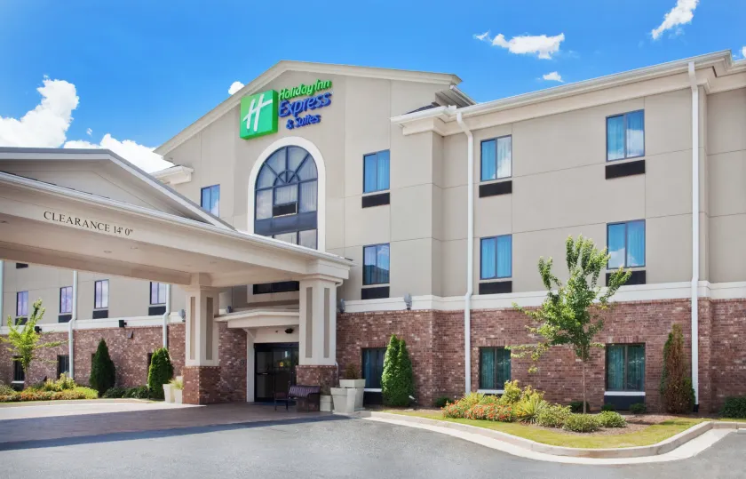 Holiday Inn Express Hotel & Suites Austell Powder Springs by IHG - Image 1
