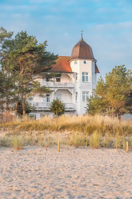 Strandhotel zur Promenade - Image 1
