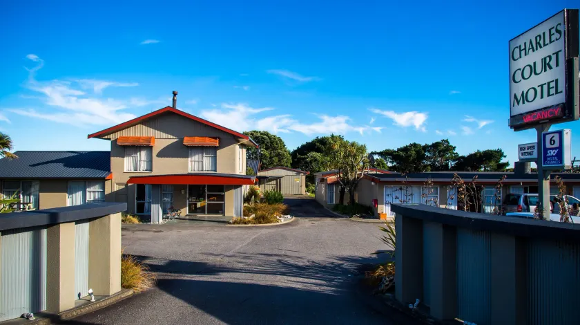 Charles Court Motel - Image 1