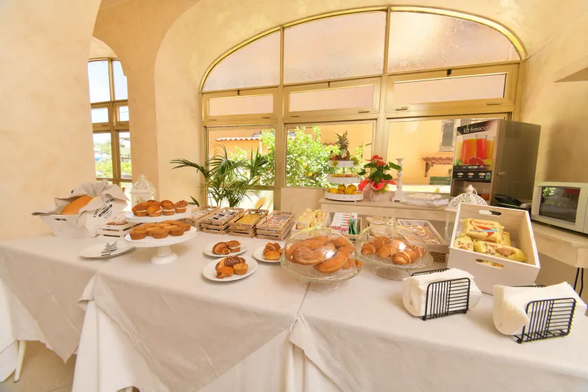 Albergo Atlantic - Image 1