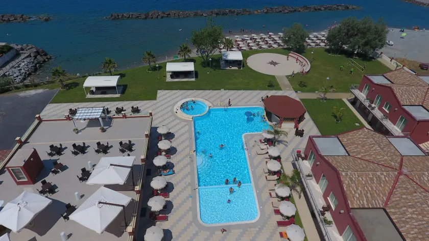 Hotel Valeria del Mar - Image 1
