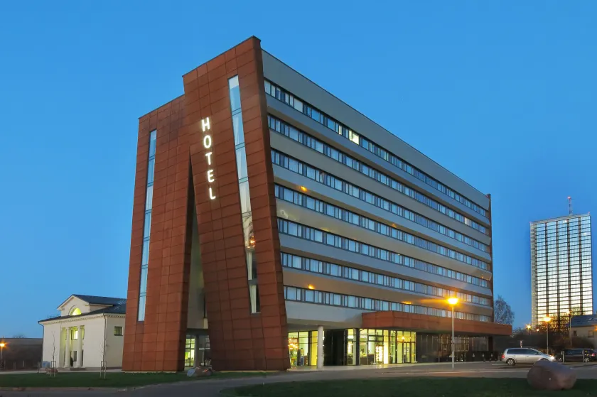 Aurora Hotel Klaipeda - Image 1