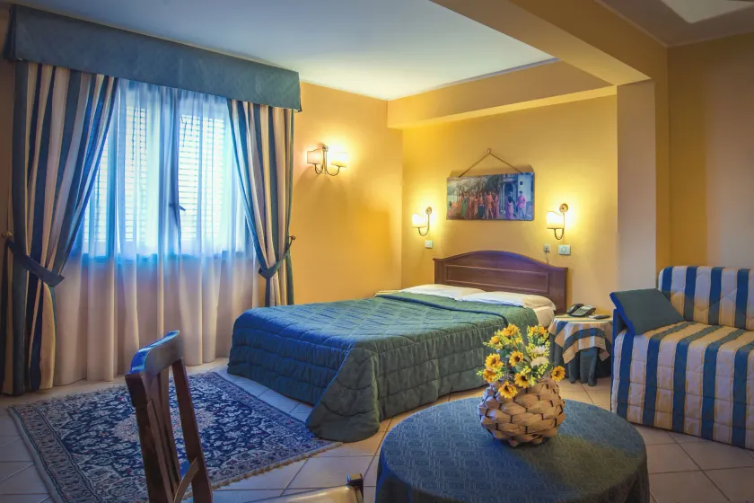 Greta Rooms Hotel - Image 1
