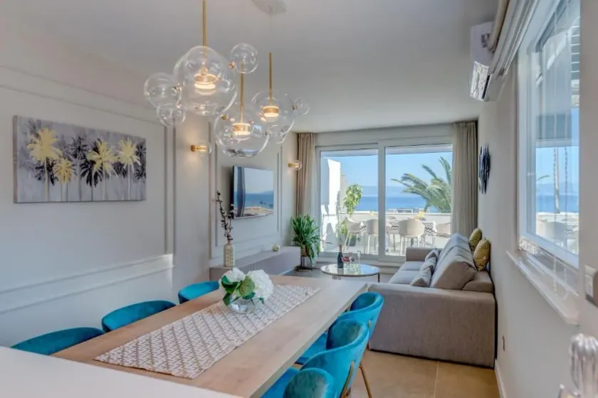 Beachfront Apartment Split - Image 1