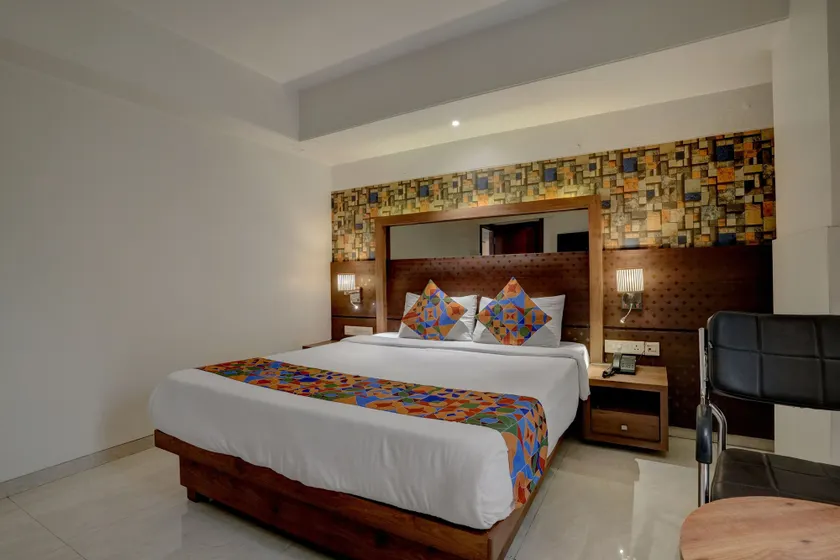 SriKrishna Paradise Hotel Thane Navi Mumbai - Image 1