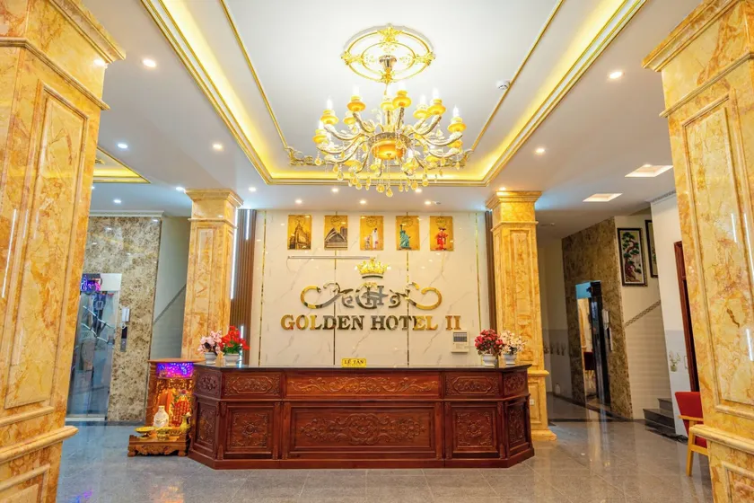 GOLDEN HOTEL 2 - Réception