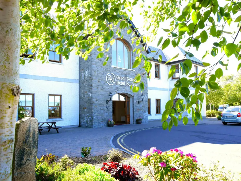 Great National Hotel Ballina - Image 1