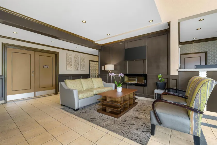 Best Western King George Inn & Suites - Hall