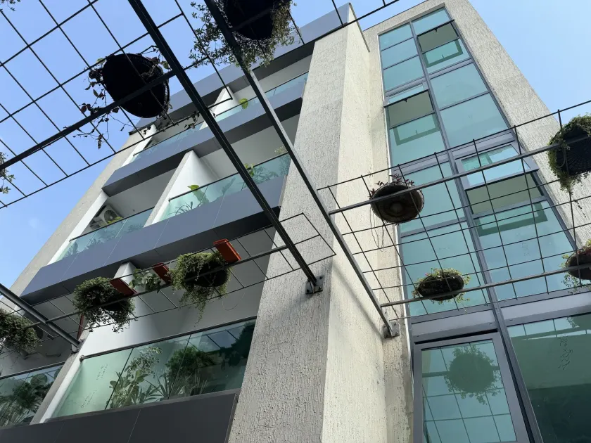 The Six Apparthotel - Image 1